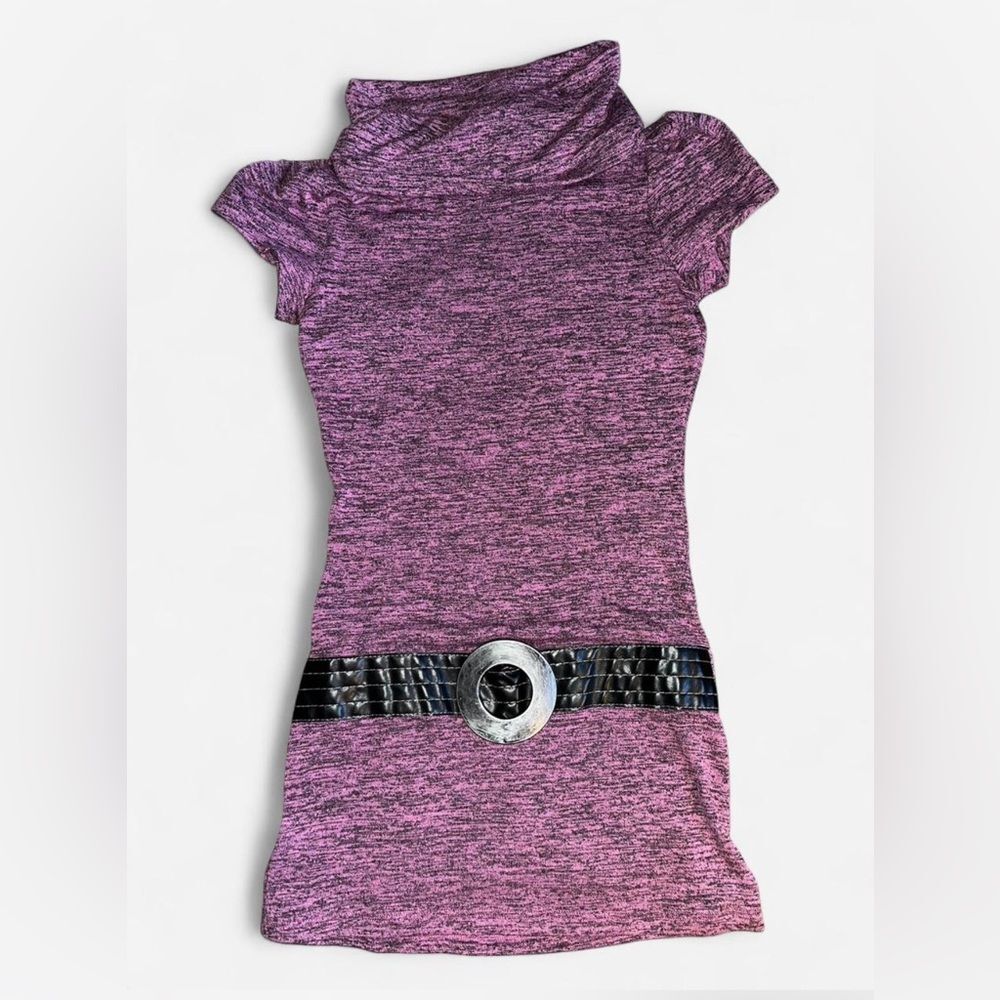 Finesse cowl neck Y2K pink and black top with decor belt size S